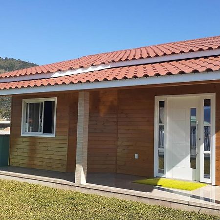 Casas De Hospedagem Mendes Урубиси Екстериор снимка