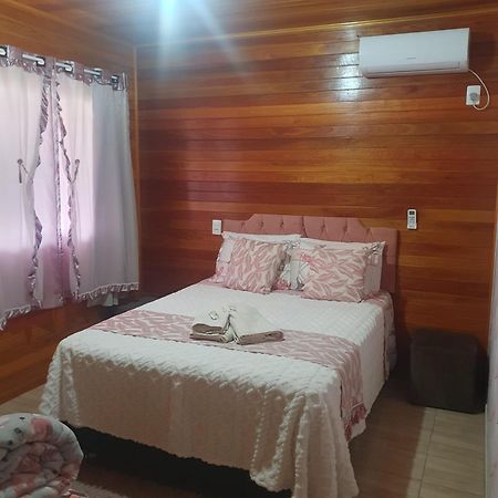Casas De Hospedagem Mendes Урубиси Екстериор снимка